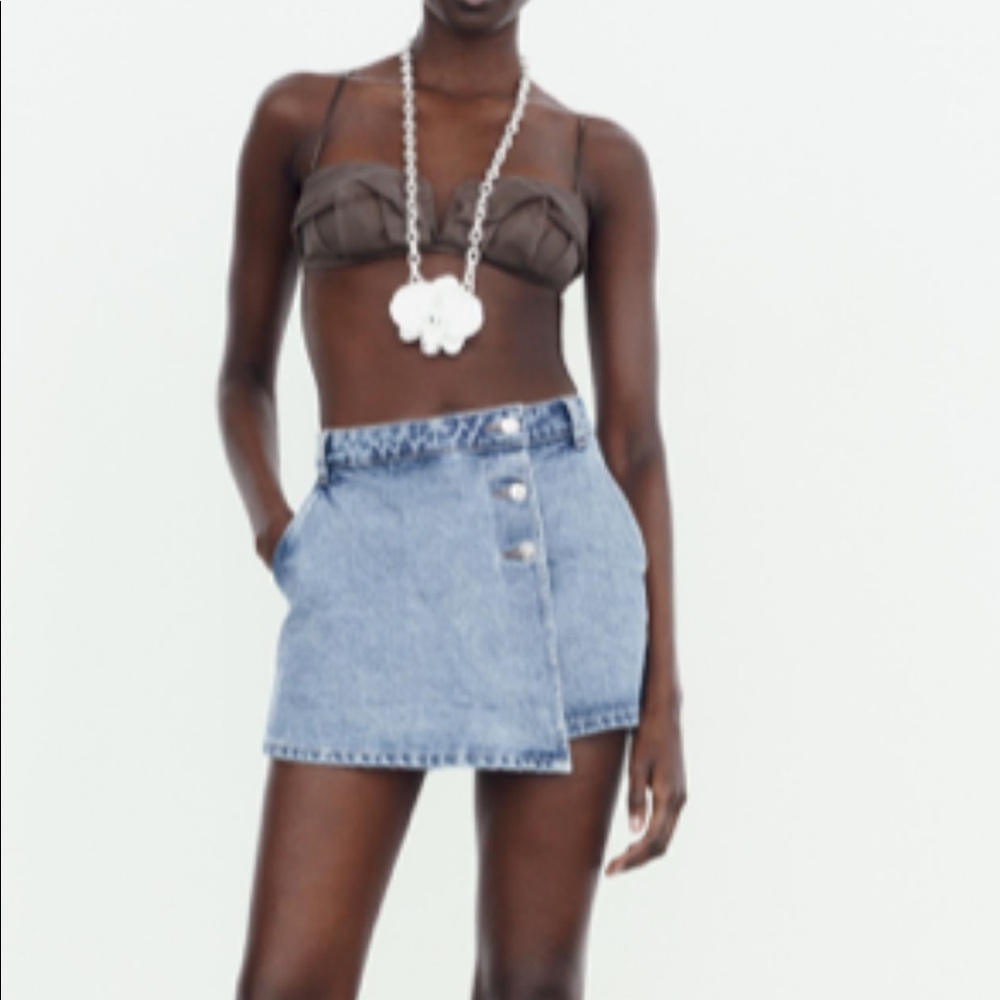 Zara denim skort size small